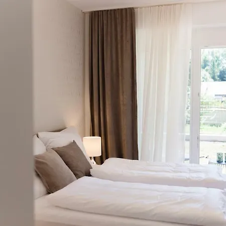 Haus Karlsbad By Seebnb Apartment